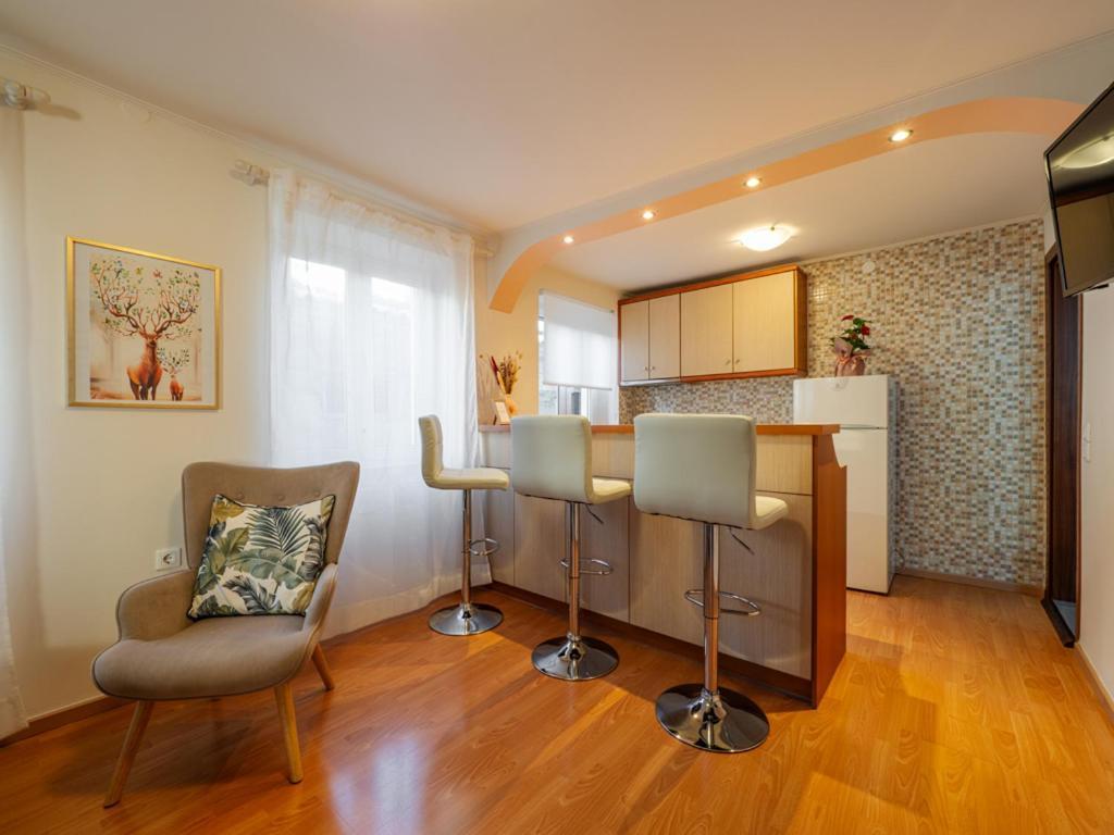 Nefertiti Suite Corfu  Eksteriør bilde