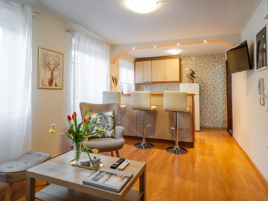 Nefertiti Suite Corfu  Eksteriør bilde
